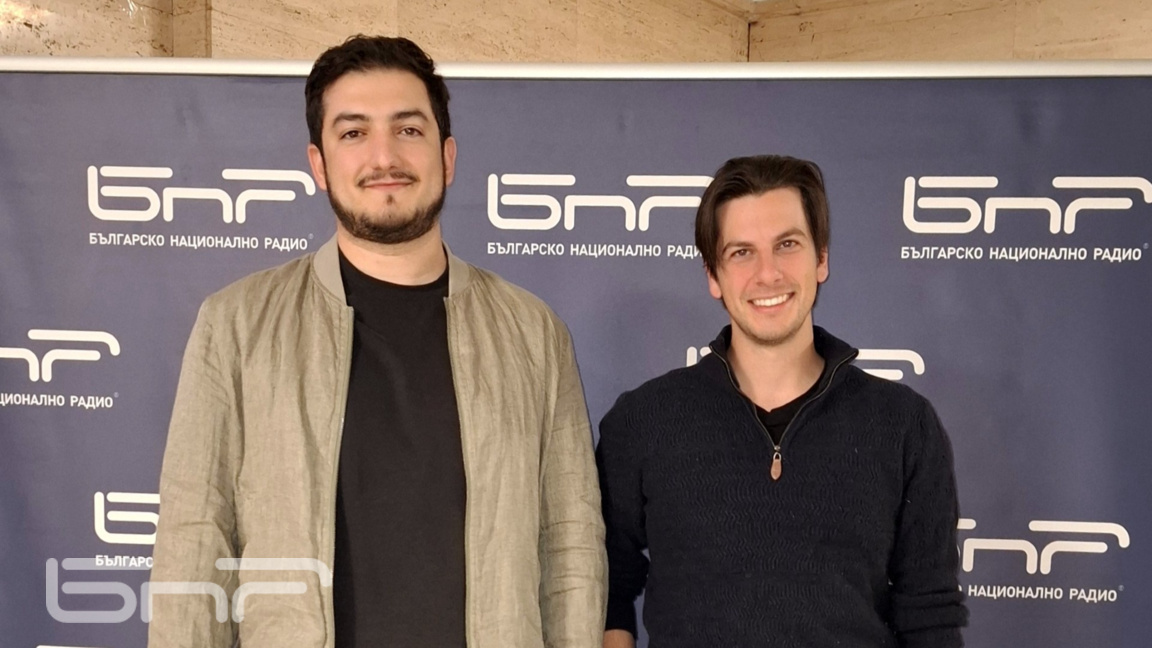 Dr. Stoil Ivanov and Michael Caneff at BNR Hristo Botev studio for the Radio Lectures on Space series.